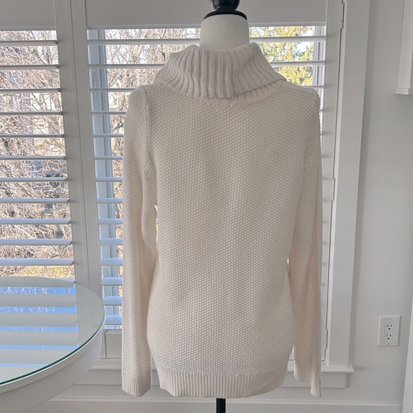 REITMANS Women’s Beige Cream Pullover Cowl Neck Turtleneck Sweater, Pullover - Picture 4 of 11